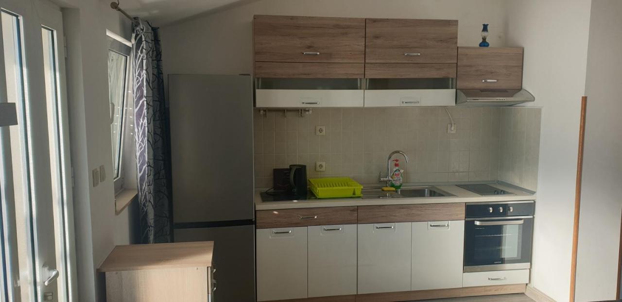 "Azzurra Apartments Molunat Kültér fotó