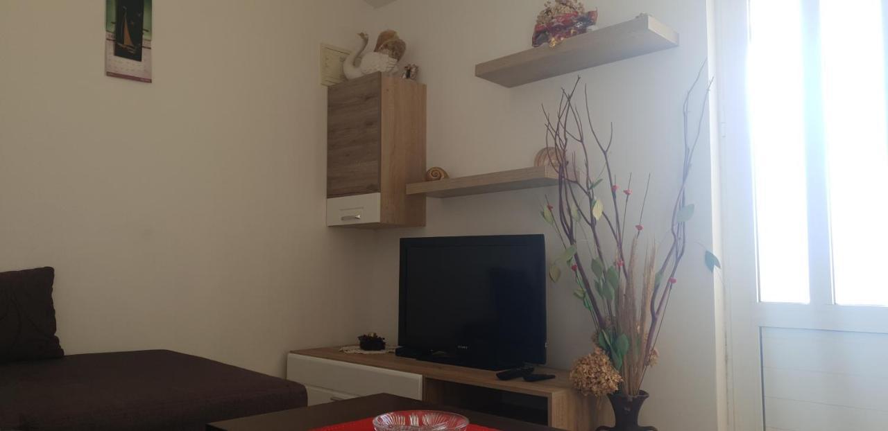 "Azzurra Apartments Molunat Kültér fotó