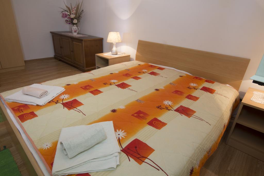 "Azzurra Apartments Molunat Szoba fotó