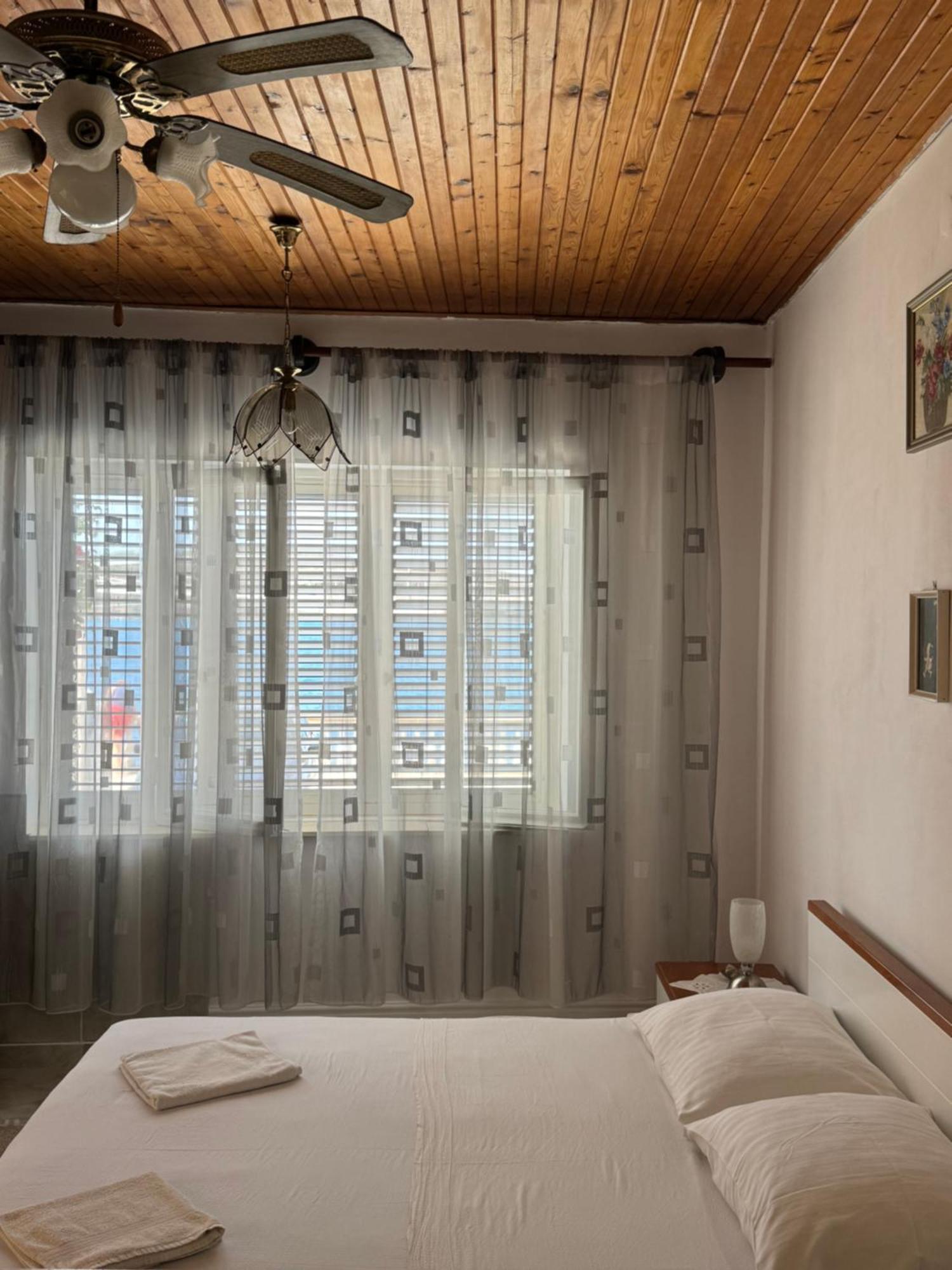 "Azzurra Apartments Molunat Kültér fotó