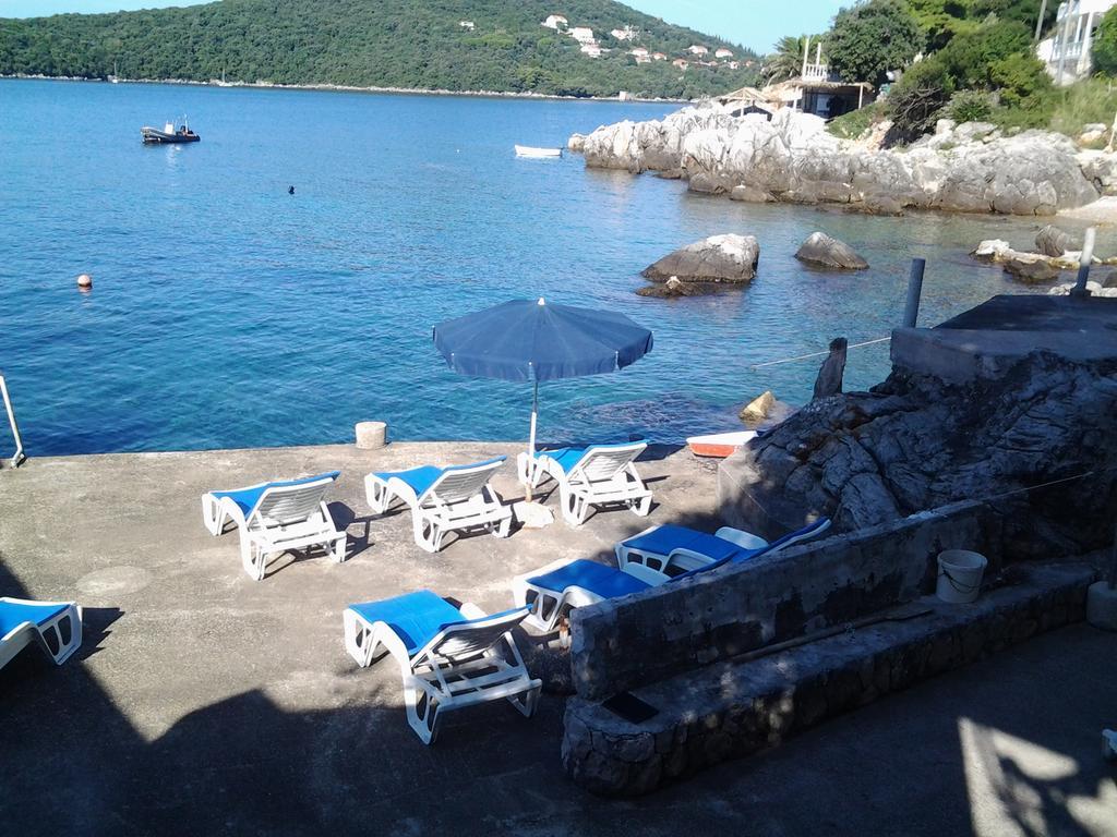 "Azzurra Apartments Molunat Kültér fotó